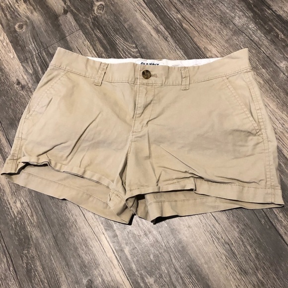 Old Navy Khaki Shorts - Picture 1 of 4